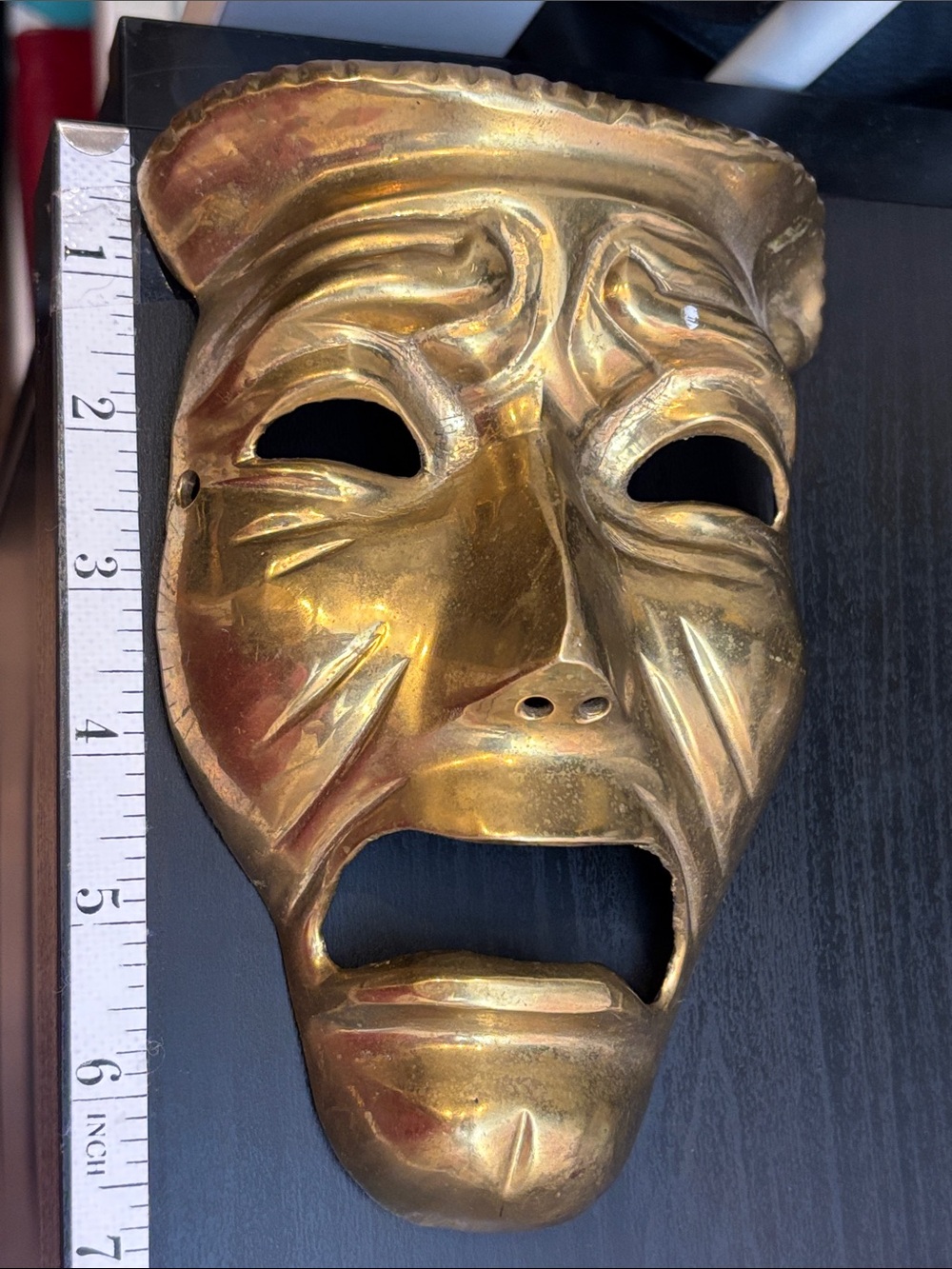 Vintage Brass Comedy and Tragedy Theater Masks - Wall Decor. - Picture 16 of 17